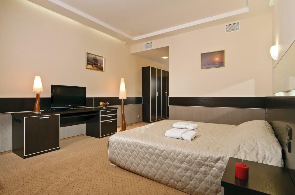 Terra Nova Sport&Spa Hotel Hatne Exterior photo